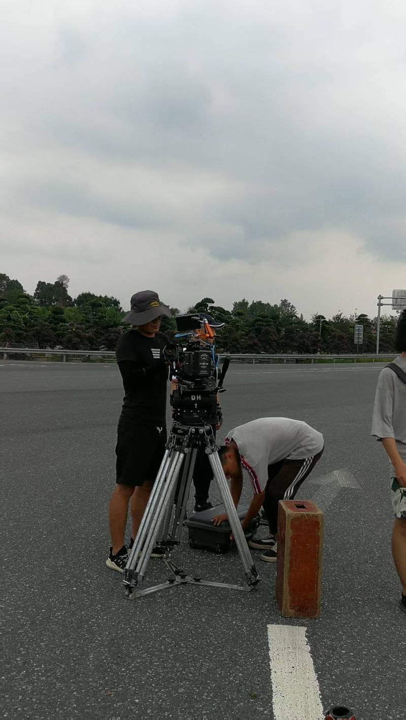 仪征市TVC拍摄公司：唤醒集体记忆，构建跨代际沟通桥梁